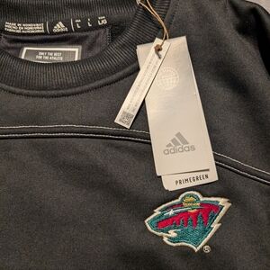 NHL Minnesota Wild Black sweatshirt - NEW, NEVER WORN